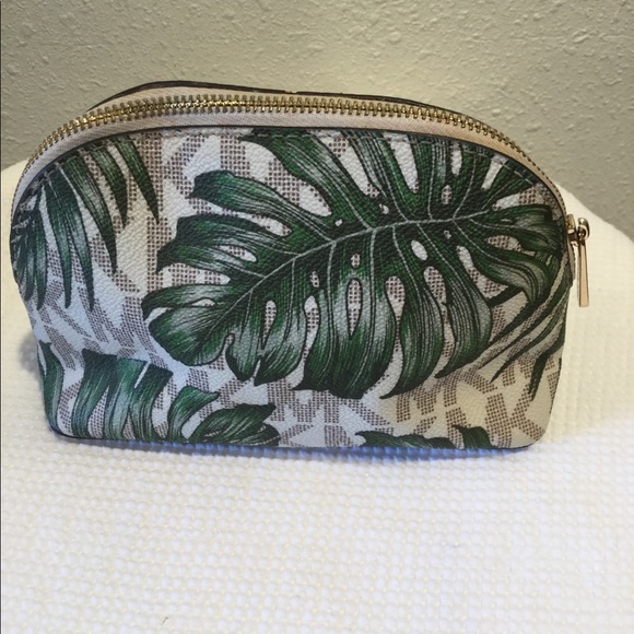 Green palms makeup bag - Picture 2 of 6